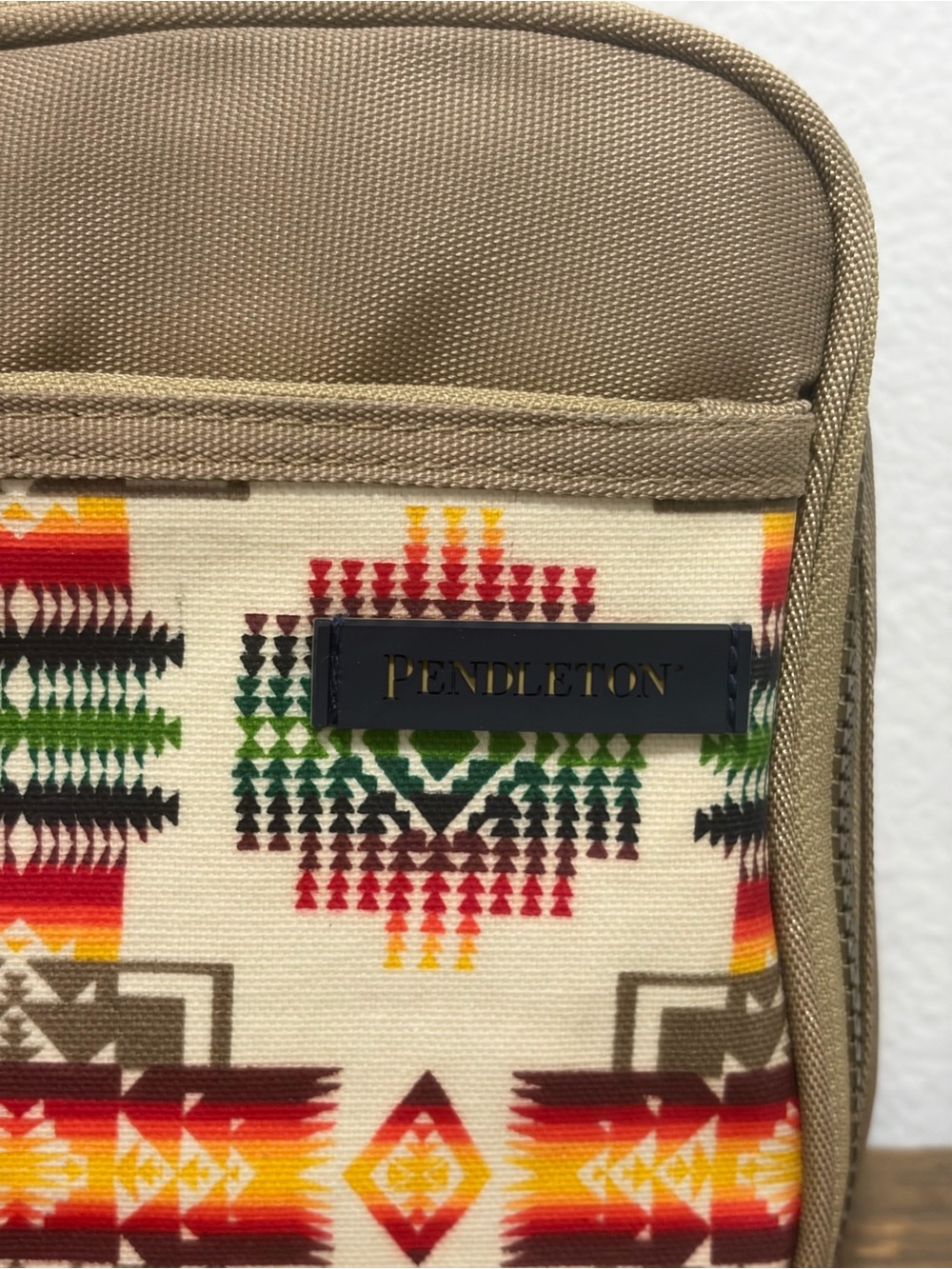 Pendleton Lunch Box - Picture 2 of 6